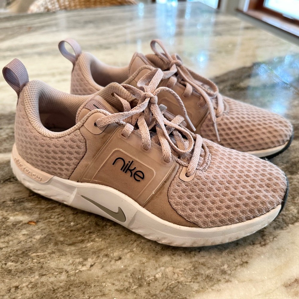 Nike Renew mauve tennis shoes